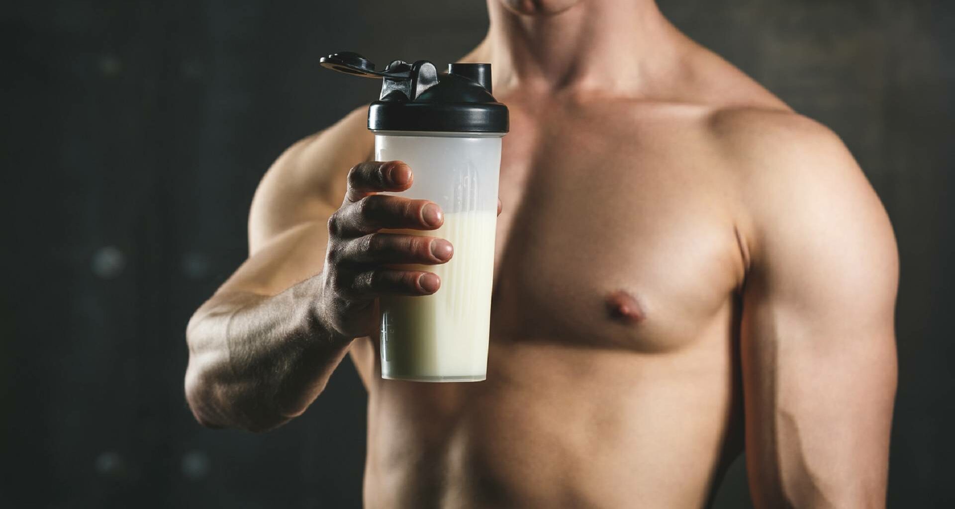 Protein vor dem Training: So beeinflusst dein Shake den Energiestoffwechsel