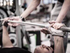 Lineare Periodisierung (LP) Vs. Wellenförmige Periodisierung (DUP) beim Krafttraining: Was ist besser?