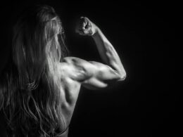 Muskelaufbaupotenzial: Können Frauen genauso gut Muskeln aufbauen, wie Männer?